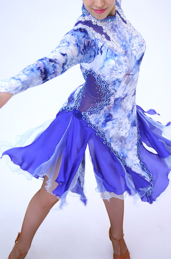 柄・青色の社交ダンス衣装・ドレス、ラテン用ドレス