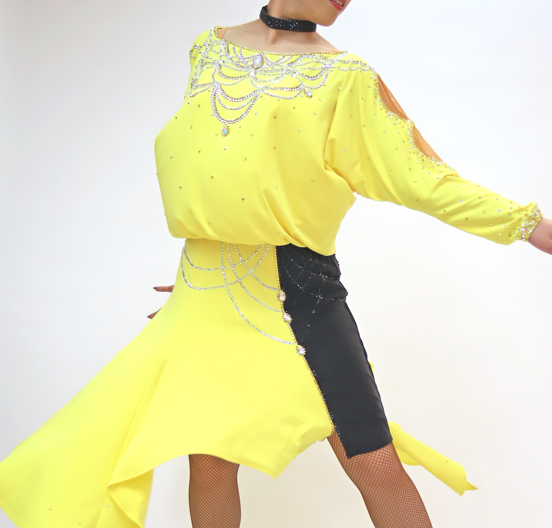 黄色の社交ダンス衣装・ドレス、ラテン用ドレス