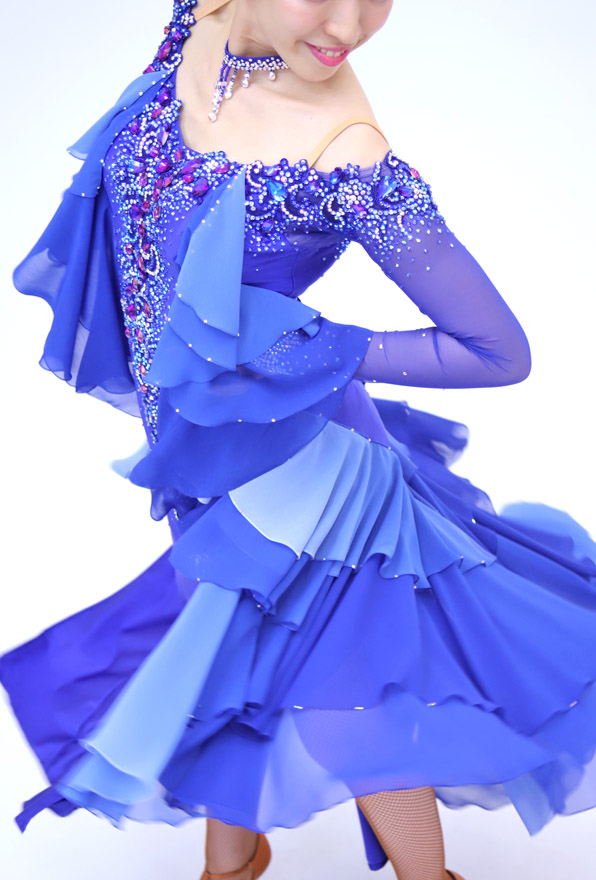 青色の社交ダンス衣装・ドレス、ラテン用ドレス