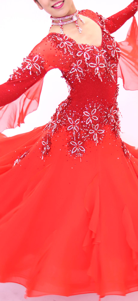 赤色の社交ダンス衣装・ドレス、スタンダード・モダン用ドレス