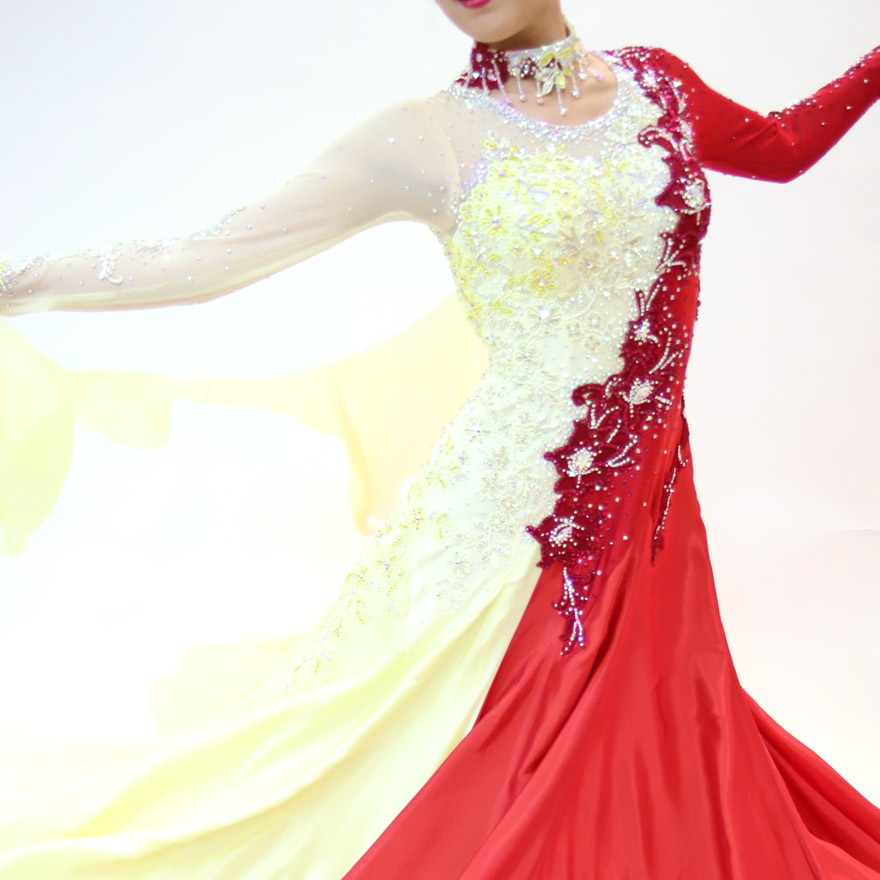 クリームイエロー・赤色の社交ダンス衣装・ドレス、スタンダード・モダン用ドレス