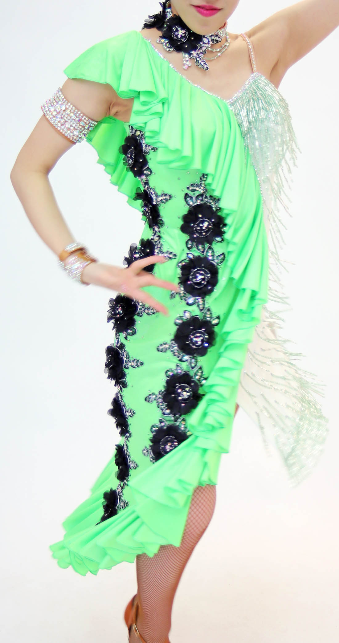 黄緑・蛍光グリーン色の社交ダンス衣装・ドレス、ラテン用ドレス