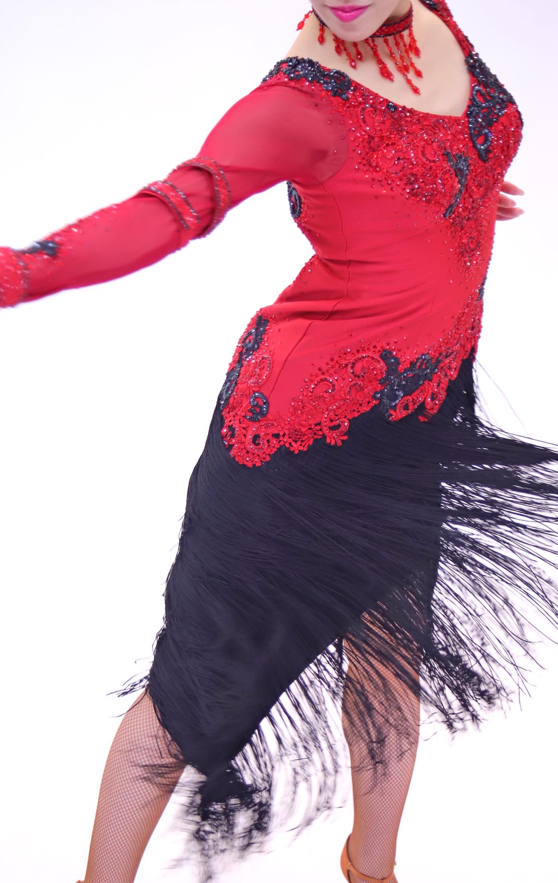 ボルドー・赤・黒色の社交ダンス衣装・ドレス、ラテン用ドレス