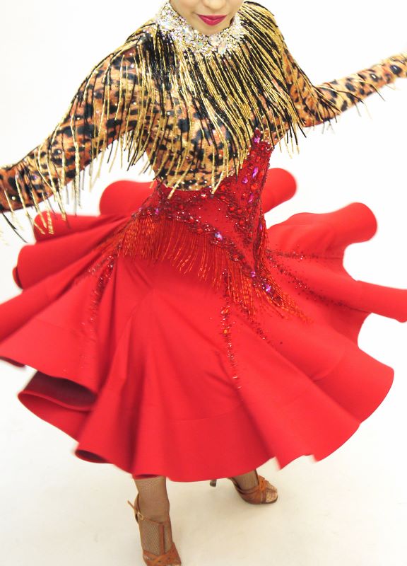 ヒョウ柄・赤色の社交ダンス衣装・ドレス、ラテン用ドレス